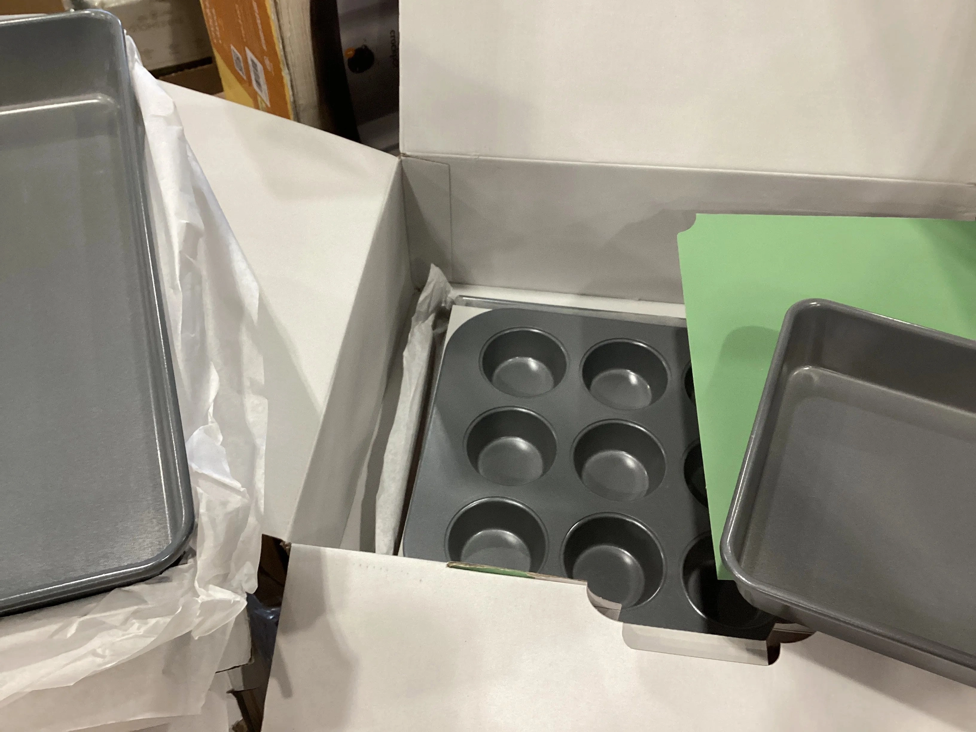 8pc Nonstick Bakeware Set- Gray (See Description)