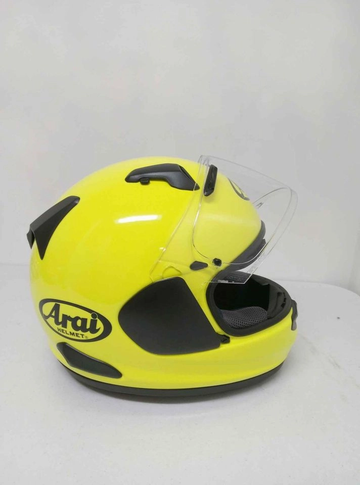Arai Signet X Full Face Helmet Flourescent Yellow size 2XL (Open Box)