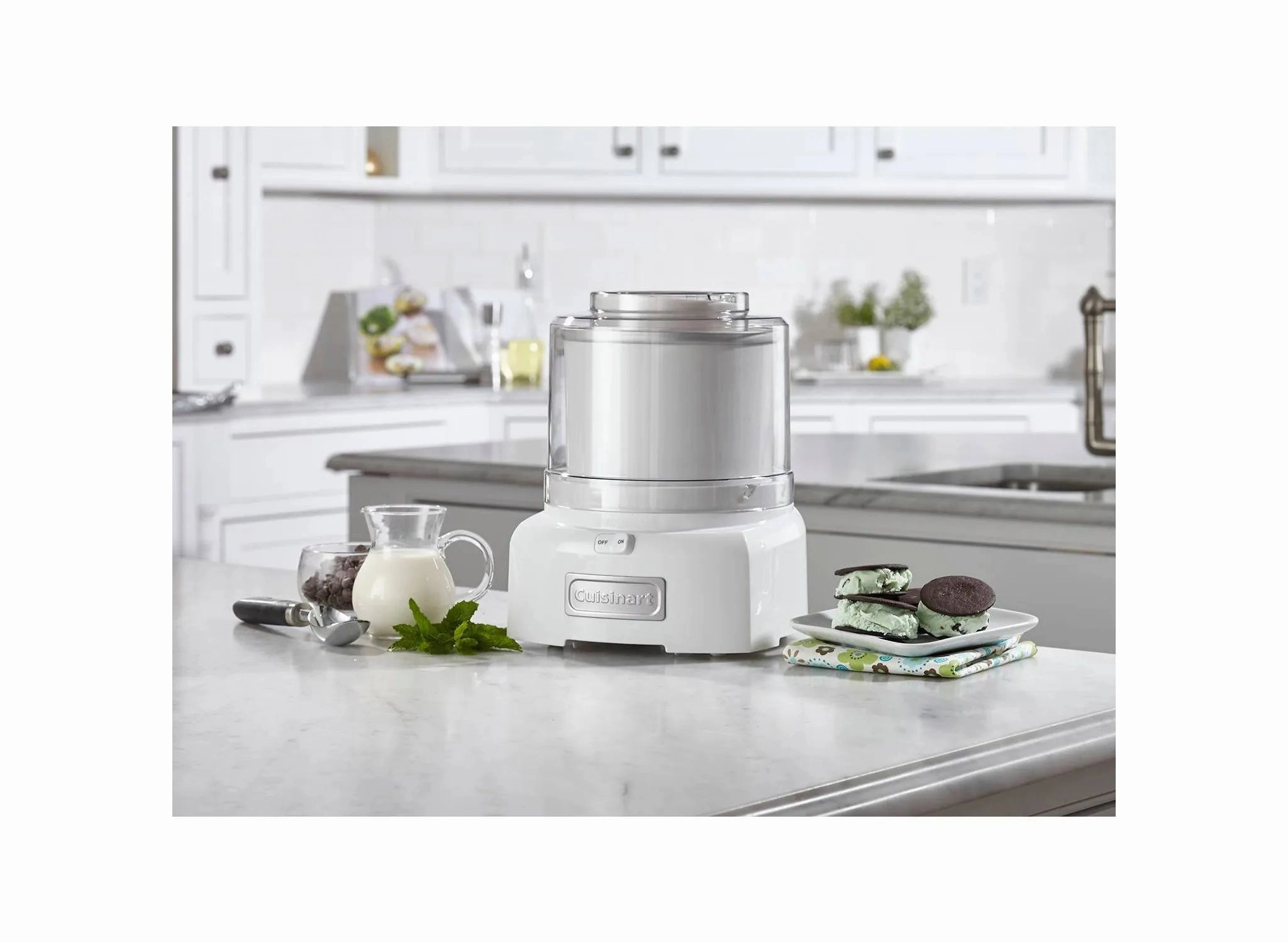 Automatic Frozen Yogurt and Ice Cream and Sorbet Maker - White - ICE-21P1