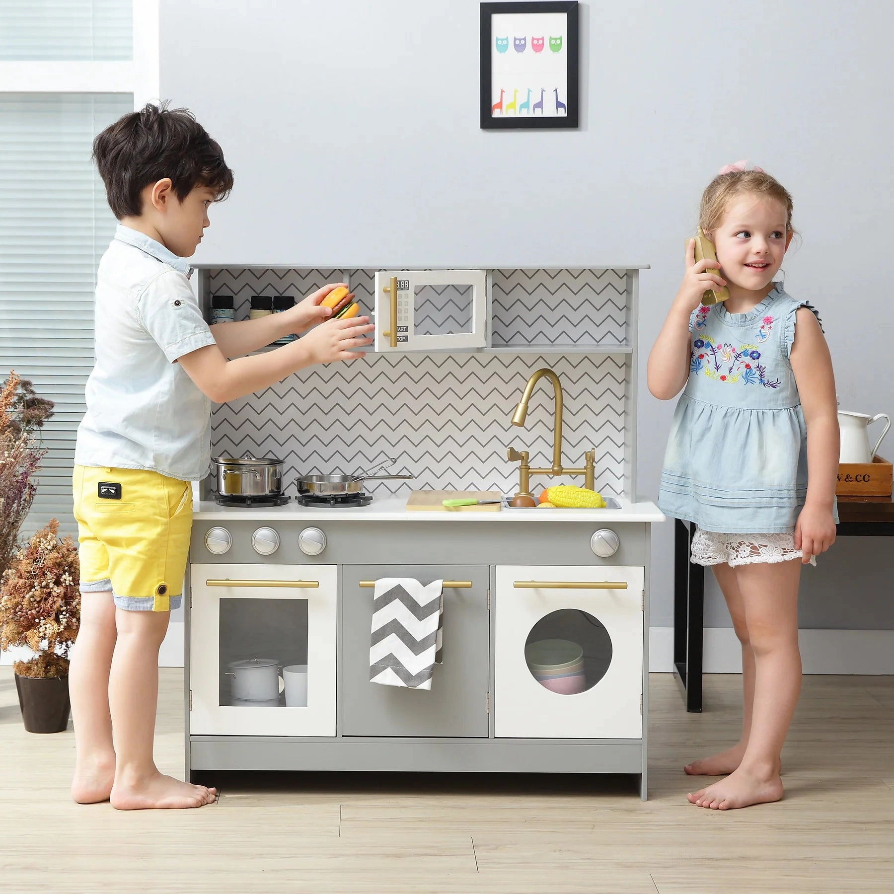 Little Chef Berlin Modern Play Kitchen with Accessories, Gray/White