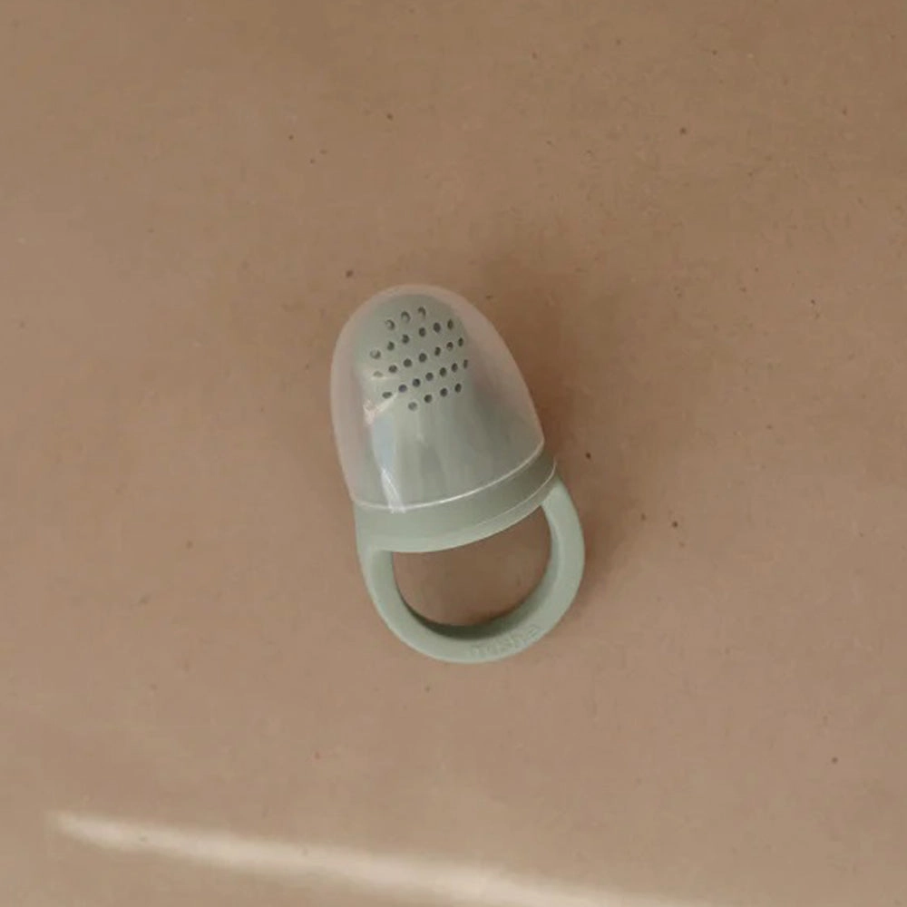 Mushie Fresh Food Feeder Cambridge Blue