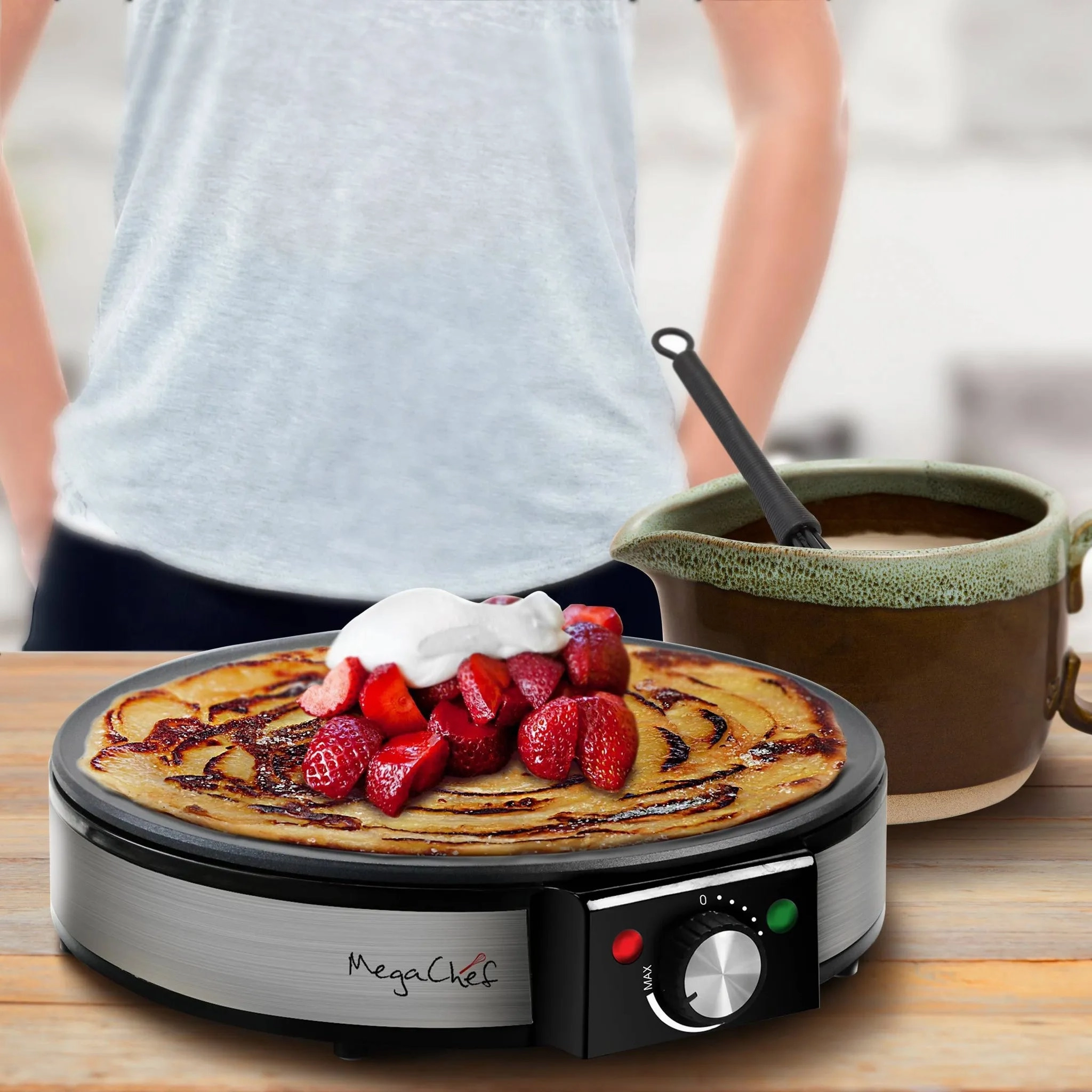 Nonstick Griddle: Silver Electric Crepe & Pancake Maker with Adjustable Browning, 250W, 12" Aluminized Surface