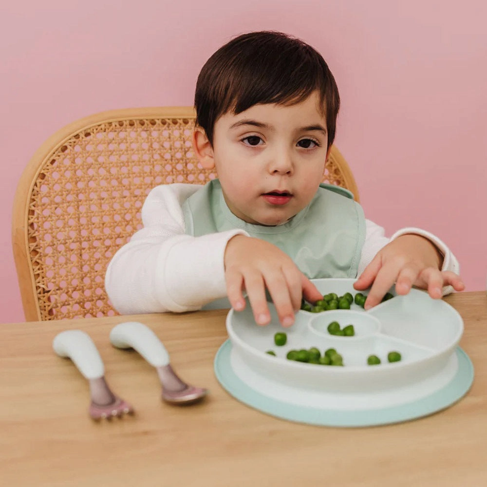 OXO Tot Stick & Stay Suction Divided Plate Opal