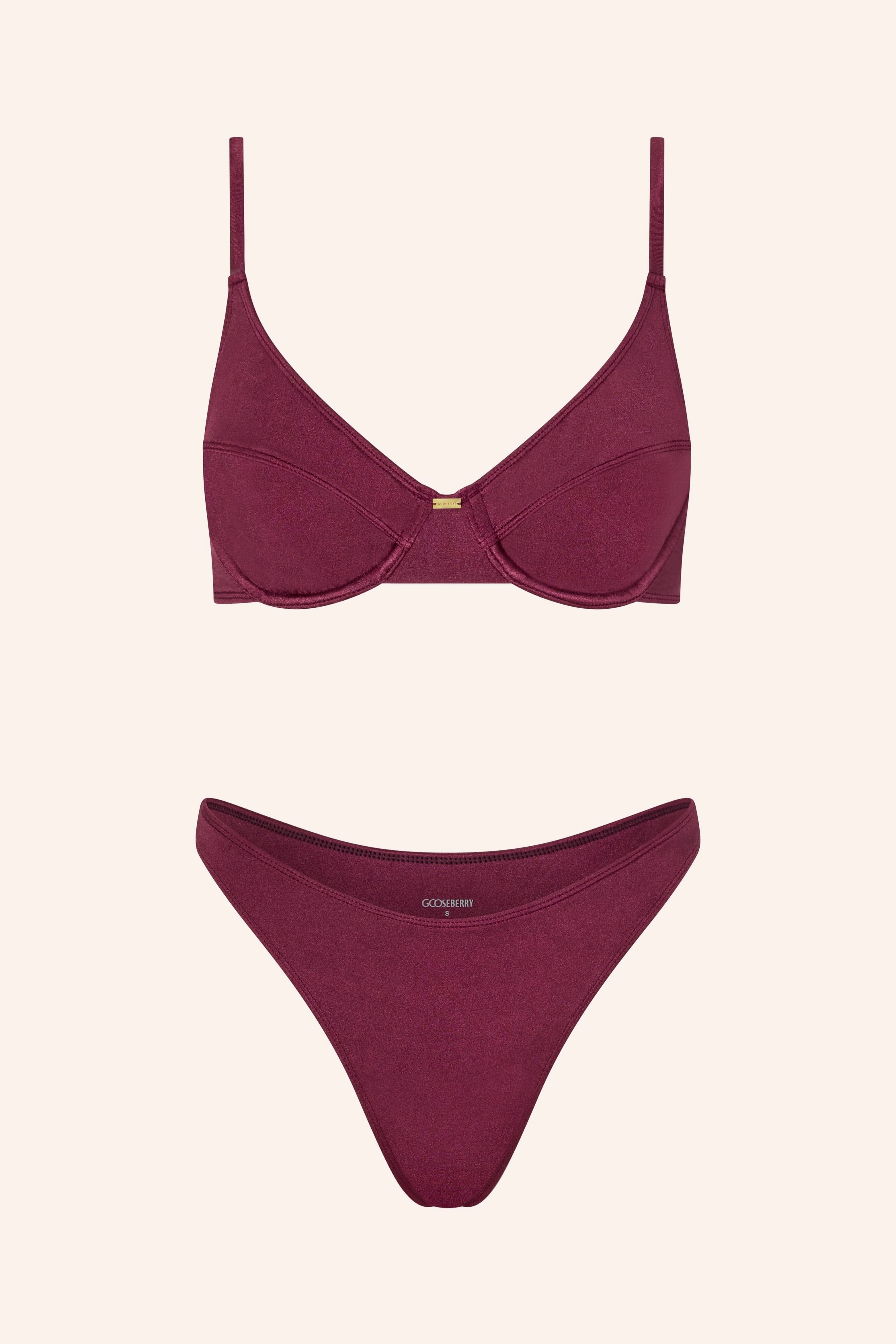 Sculpting Top Cassis