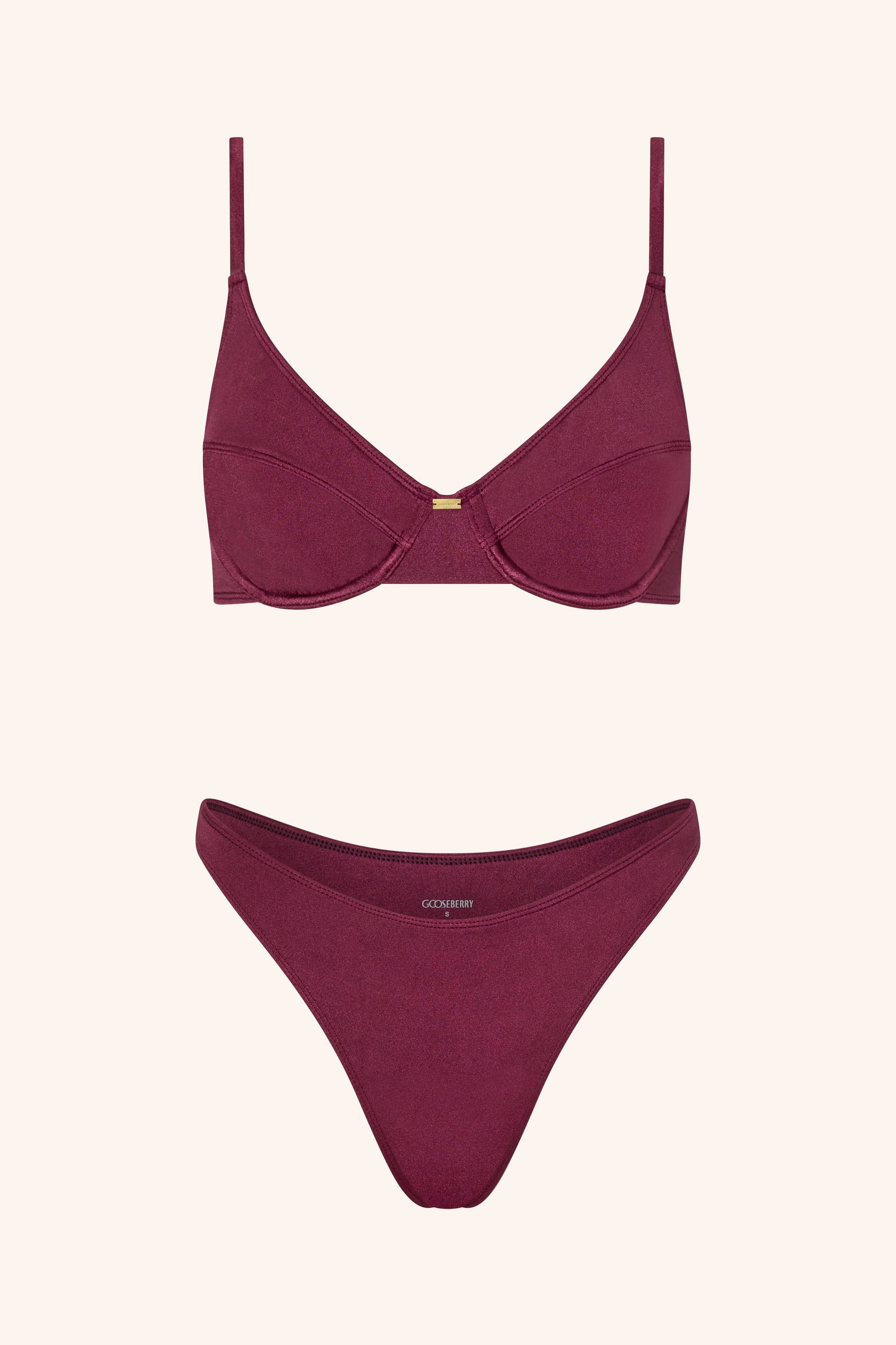 Sculpting Top Cassis
