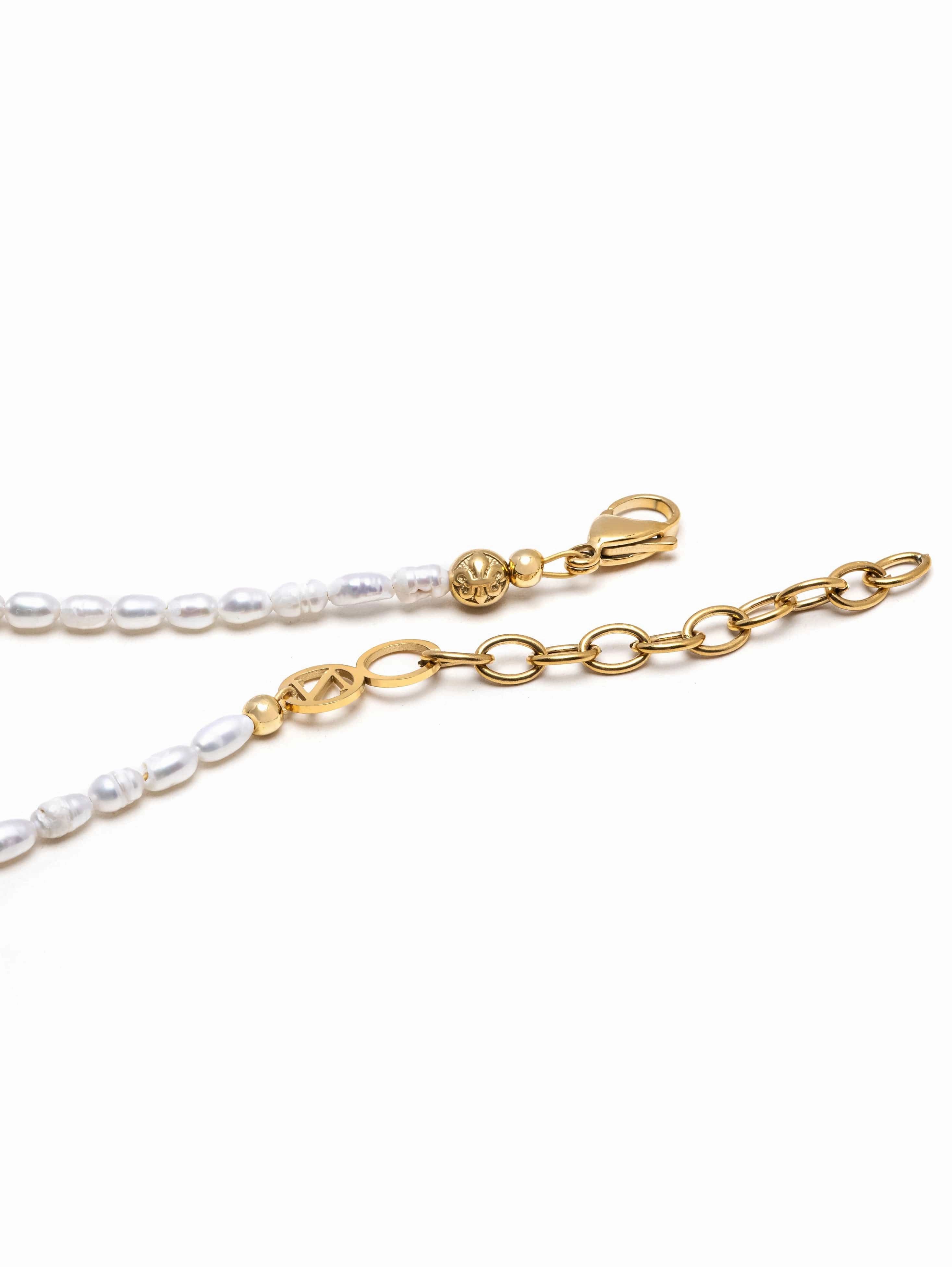 Women's Mini Pearl Choker with Cross